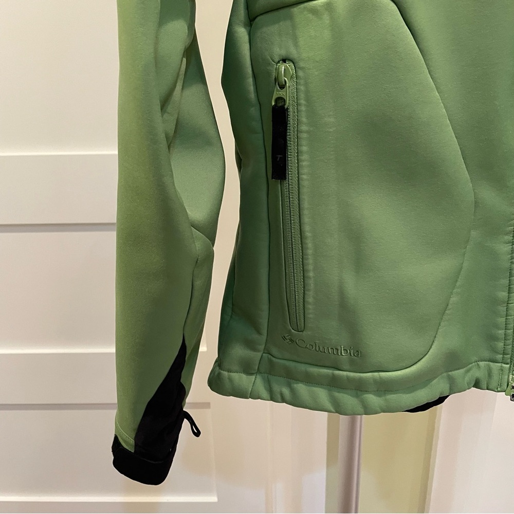 Ladies Soft Shell Jacket by Columbia - Picture 2 of 13